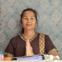 Freigestellte Inhaberin Noi